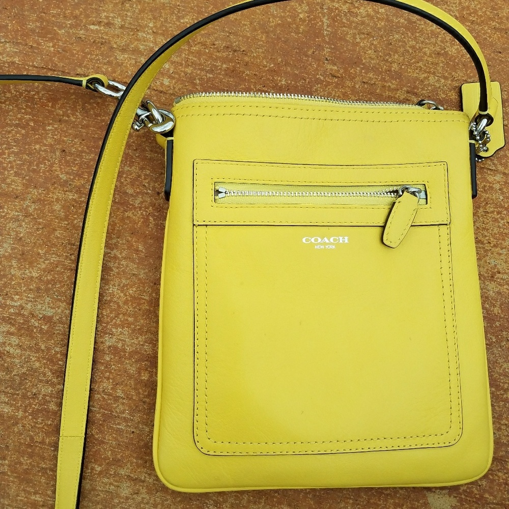 Coach yellow leather messenger crossbody